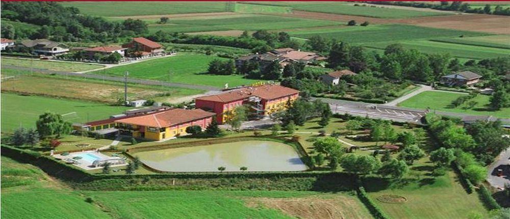 Lo Scoiattolo Piedmont Bike Hotel 普拉罗莫 外观 照片