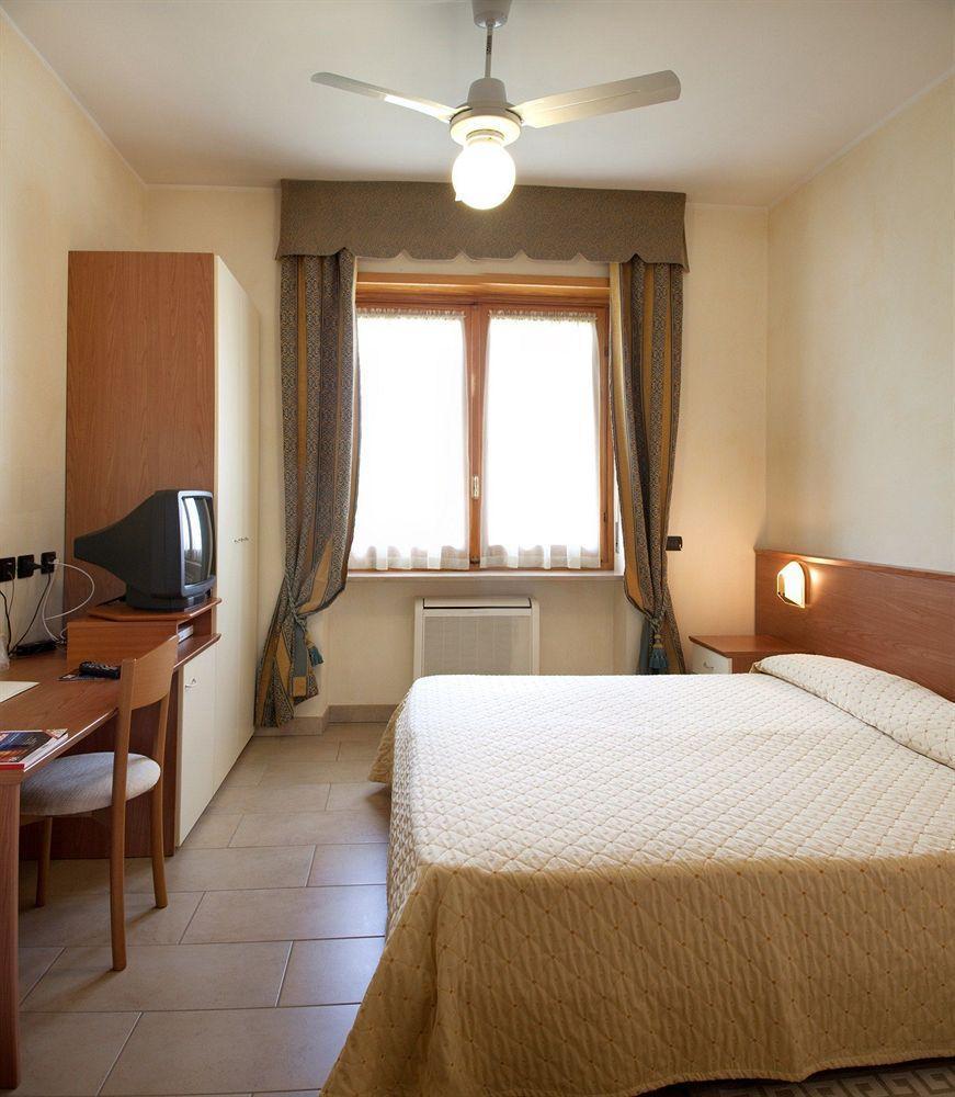 Lo Scoiattolo Piedmont Bike Hotel 普拉罗莫 外观 照片