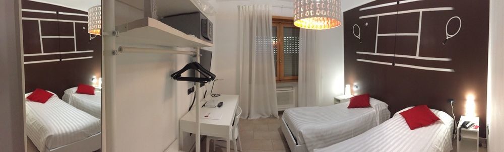 Lo Scoiattolo Piedmont Bike Hotel 普拉罗莫 外观 照片