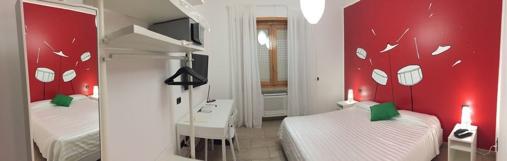 Lo Scoiattolo Piedmont Bike Hotel 普拉罗莫 外观 照片