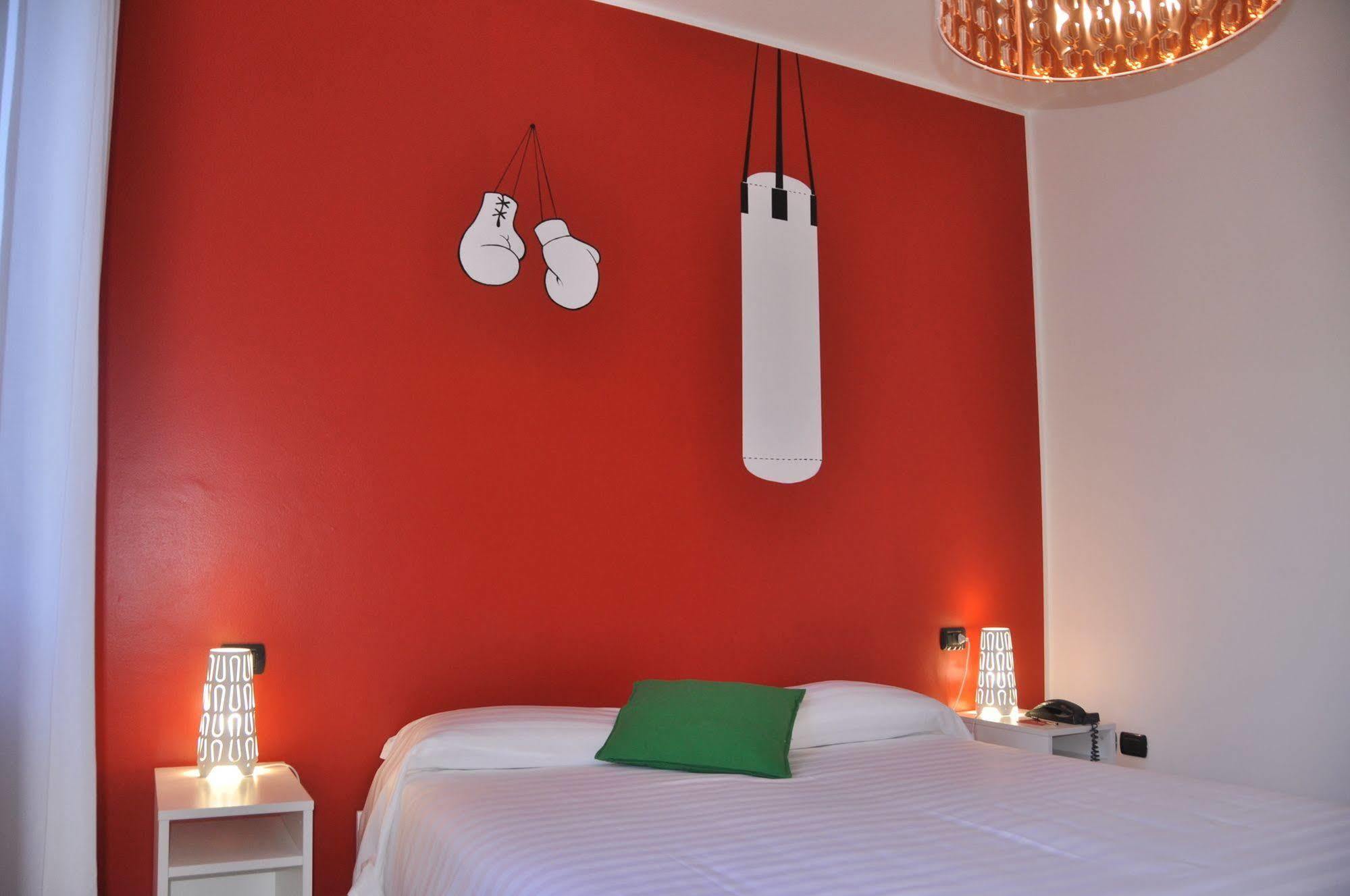 Lo Scoiattolo Piedmont Bike Hotel 普拉罗莫 外观 照片