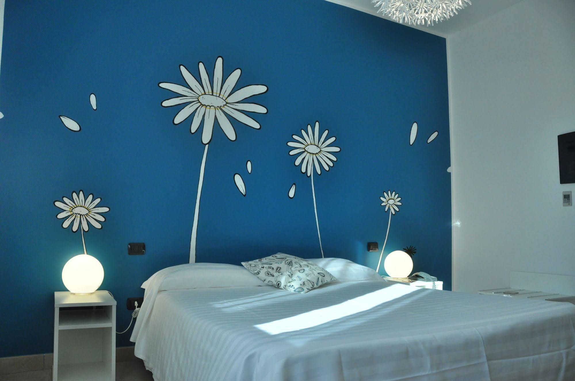 Lo Scoiattolo Piedmont Bike Hotel 普拉罗莫 外观 照片